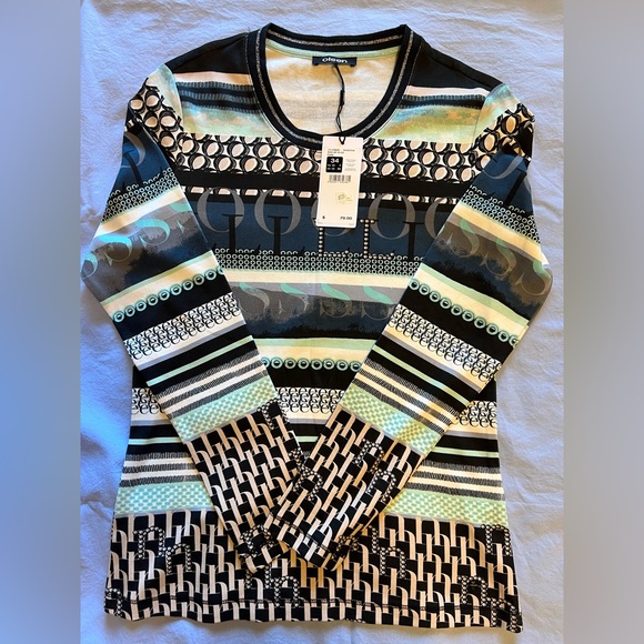 All brand new clothes for 50% off - Picture 4 of 8